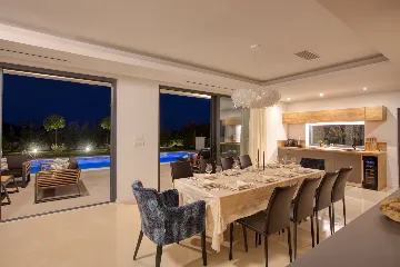 Modern Family Villa with Pool in Šibenik