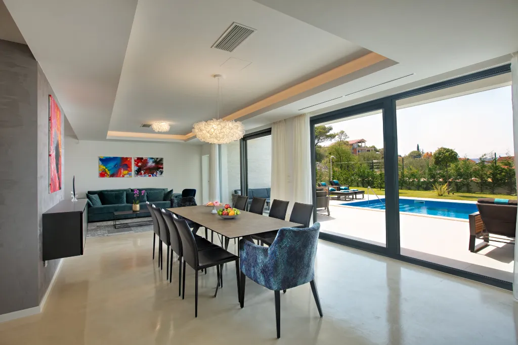 Modern Family Villa with Pool in Šibenik