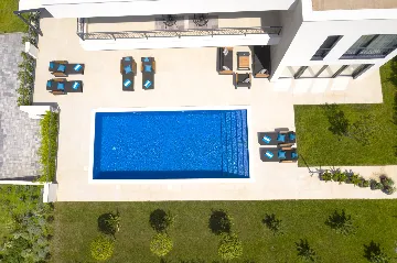 Modern Family Villa with Pool in Šibenik