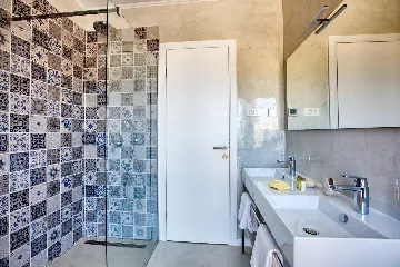 Modern Family Villa with Pool in Šibenik