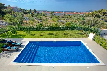Modern Family Villa with Pool in Šibenik