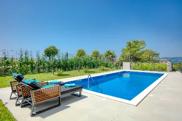 Modern Family Villa with Pool in Šibenik