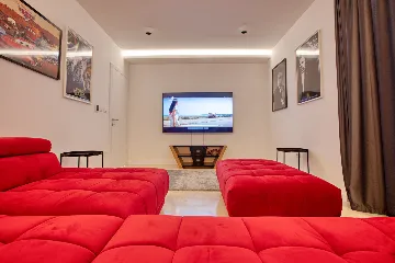 Modern Family Villa with Pool in Šibenik