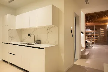 Modern Family Villa with Pool in Cavtat