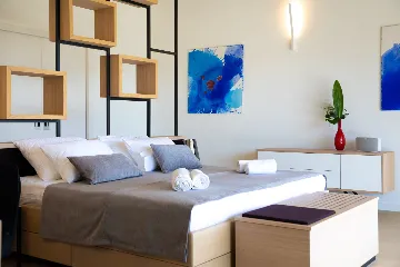 Modern Family Villa with Pool in Cavtat