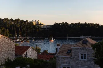 Modern Family Villa with Pool in Cavtat