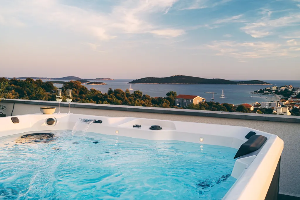 Family Villa with Pool and Terrace in Marina