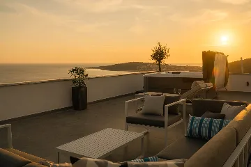 Family Villa with Pool and Terrace in Marina