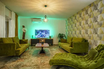 Family Villa with Pool and Terrace in Marina