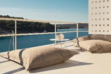 Contemporary Seaside Villa with Pool, Milna