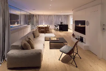 Contemporary Seaside Villa with Pool, Milna