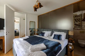 Family Villa with Pool in Vižinada