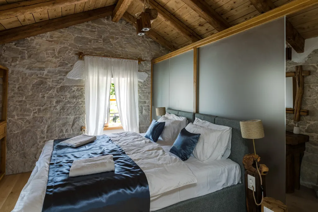 Family Villa with Pool in Vižinada