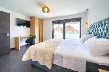 Modern 4-Bedroom Villa With Pool in Krk