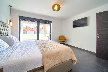 Modern 4-Bedroom Villa With Pool in Krk