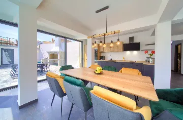 Modern 4-Bedroom Villa With Pool in Krk