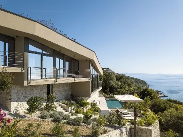 Modern Poolside Villa in Orebić