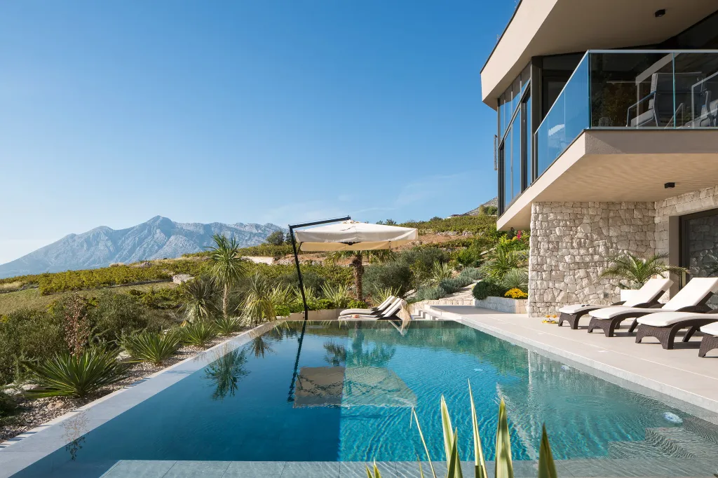 Modern Poolside Villa in Orebić
