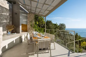 Modern Poolside Villa in Orebić