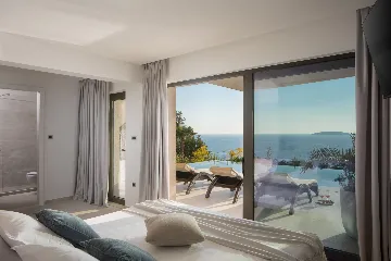 Modern Poolside Villa in Orebić