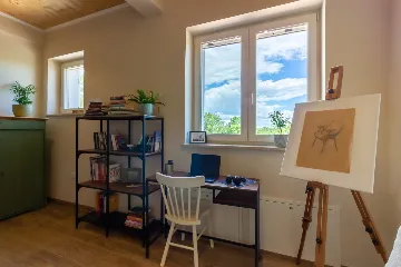 Modern Rustic Villa with Pool in Svetvinčenat