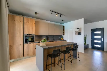 Modern Villa with Private Pool Nova Vas