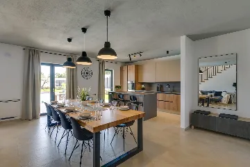 Modern Villa with Private Pool Nova Vas