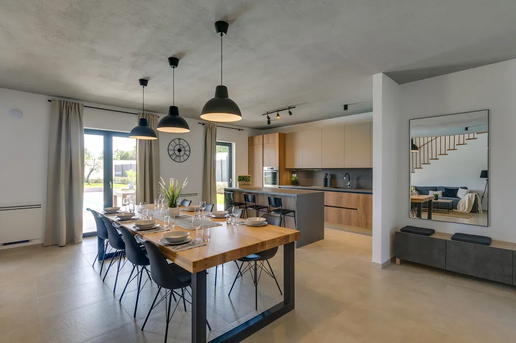 Modern Villa with Private Pool Nova Vas