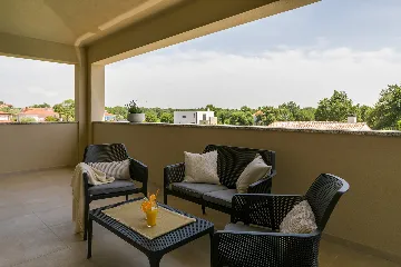 Modern Villa with Private Pool Nova Vas