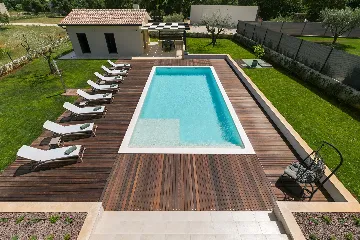 Modern Villa with Private Pool Nova Vas