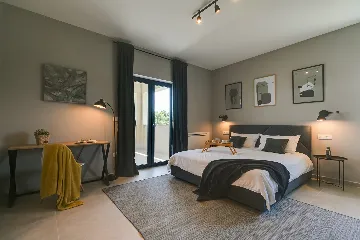 Modern Villa with Private Pool Nova Vas