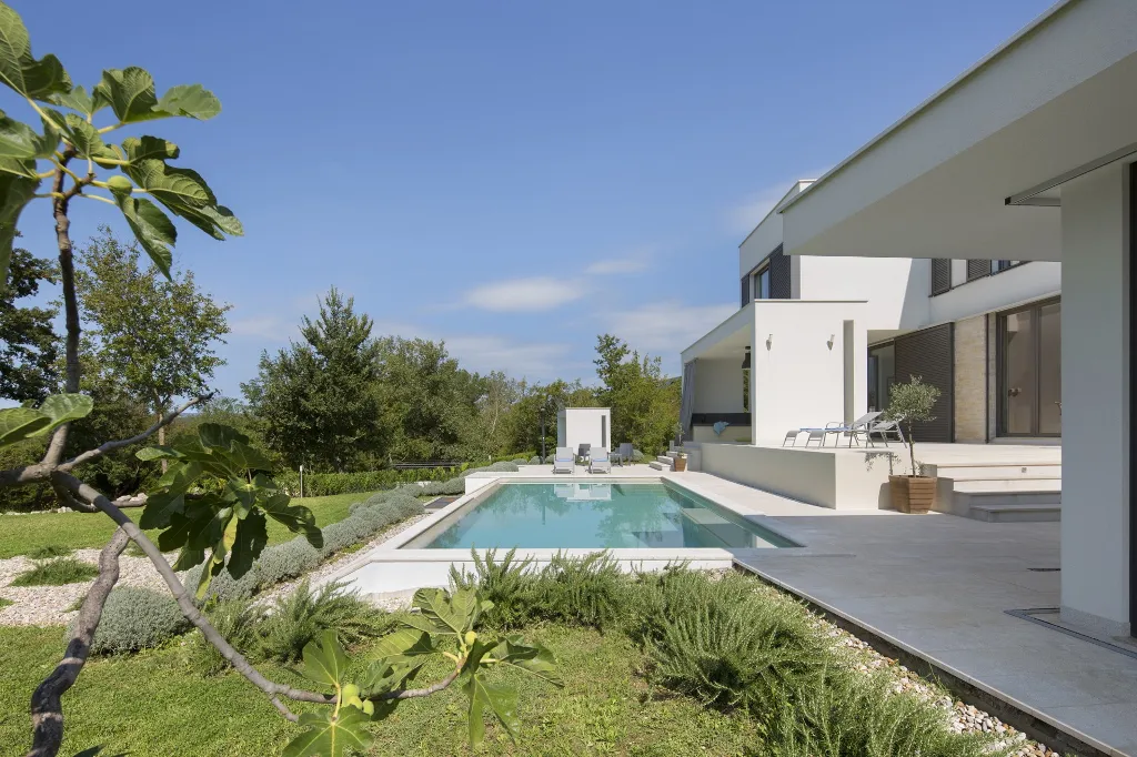Spacious Family Villa With Parking in Labin