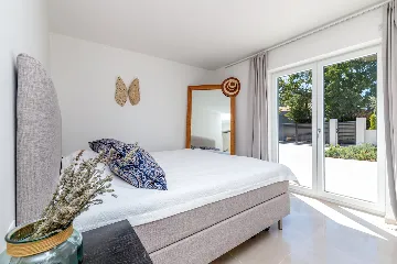 Modern Villa with Pool in Kanfanar