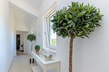 Modern Villa with Pool in Kanfanar