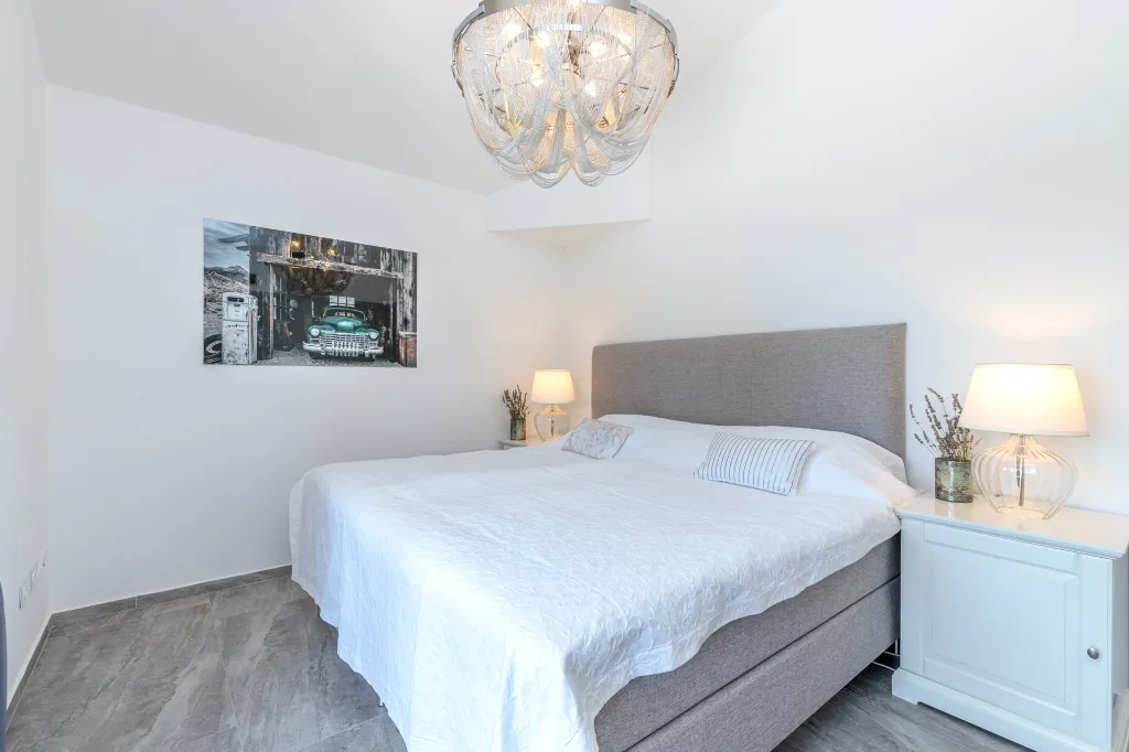 Modern Villa with Pool in Kanfanar