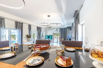 Modern Villa with Pool in Kanfanar