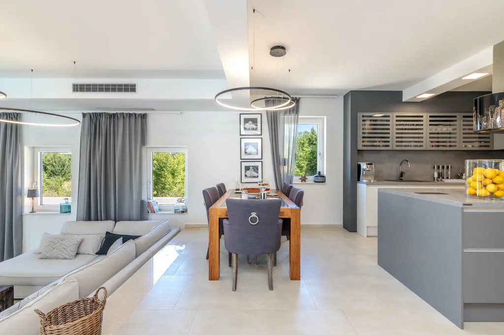 Modern Villa with Pool in Kanfanar