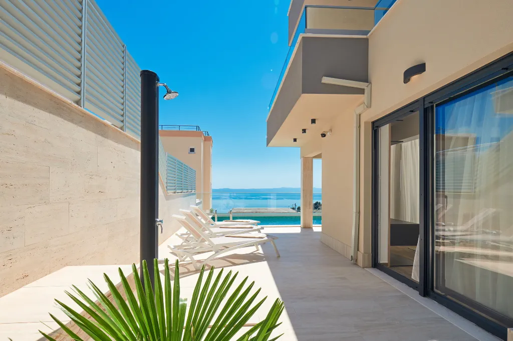 Modern Villa with Pool and Sauna in Makarska