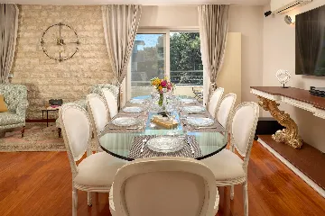 Spacious Poolside Villa in Split