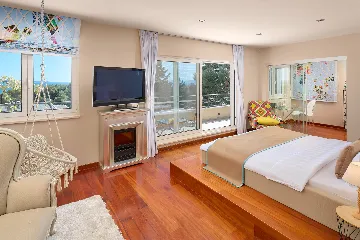 Spacious Poolside Villa in Split