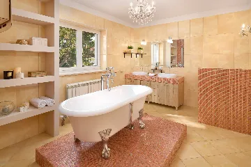 Spacious Poolside Villa in Split