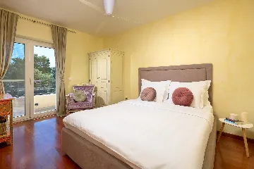 Spacious Poolside Villa in Split