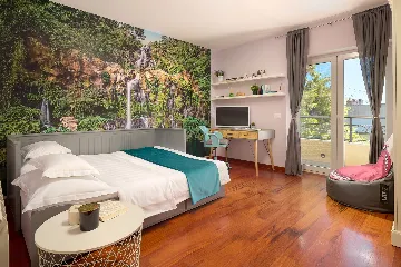 Spacious Poolside Villa in Split