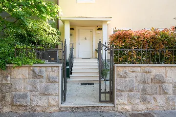 Spacious Poolside Villa in Split