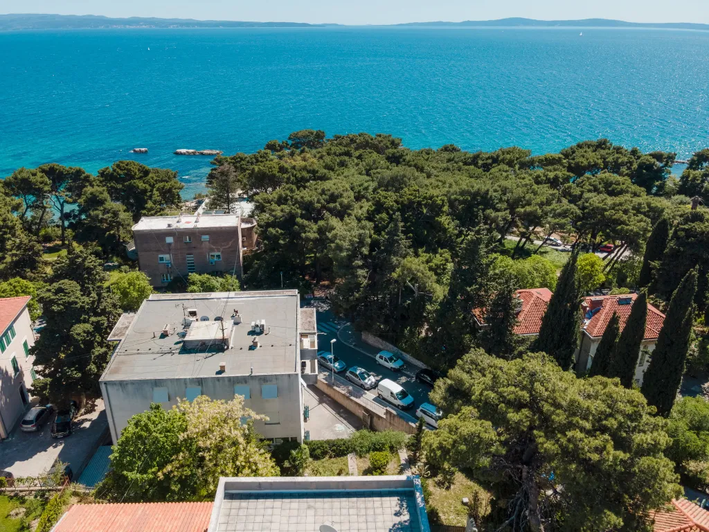 Spacious Poolside Villa in Split