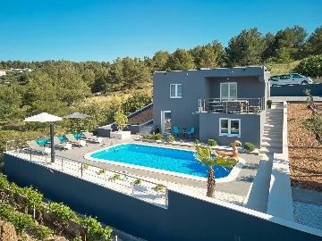 Modern Family Villa with Pool in Trogir