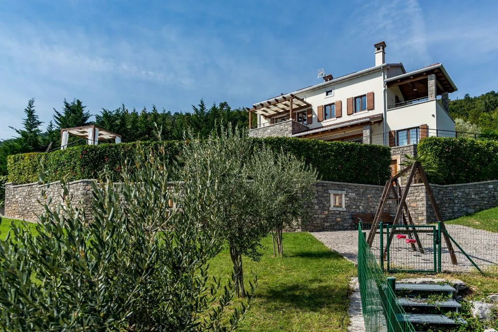 Modern Villa with Heated Pool in Opatija