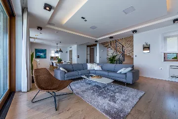 Modern Villa with Heated Pool in Opatija