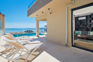 Modern Villa Complex with Pools in Makarska