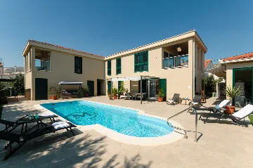 Spacious Family Villa with Heated Pool in Trogir